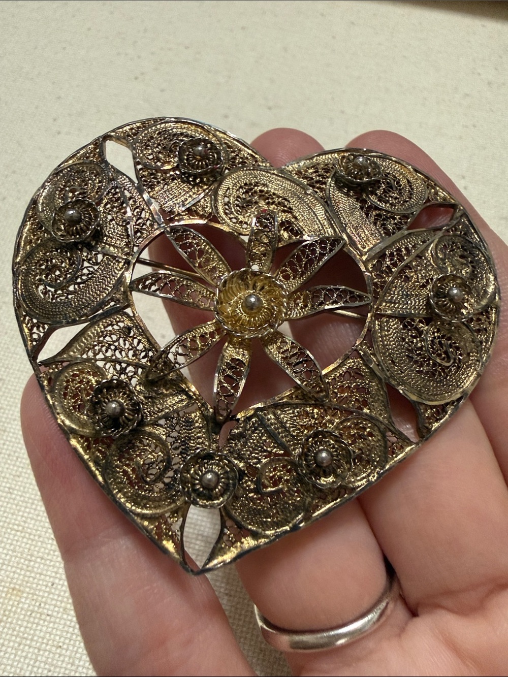 Vintage Van Lou Sterling Gold toned Heart Filigree Brooch/ Pendant